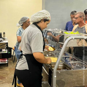 Almoço Comunitário | Vida Relevante