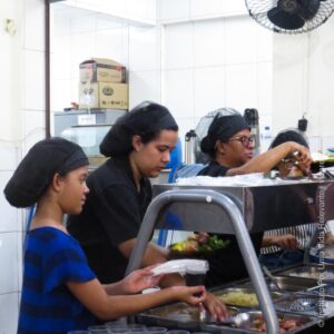 Almoço Comunitário | Vida Relevante